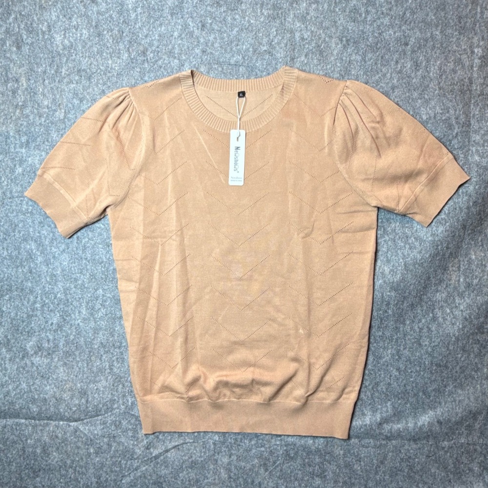Newshows Pointelle Knit Top Women XL Tan Puff Short Sleeve Chevron Sweater NWT